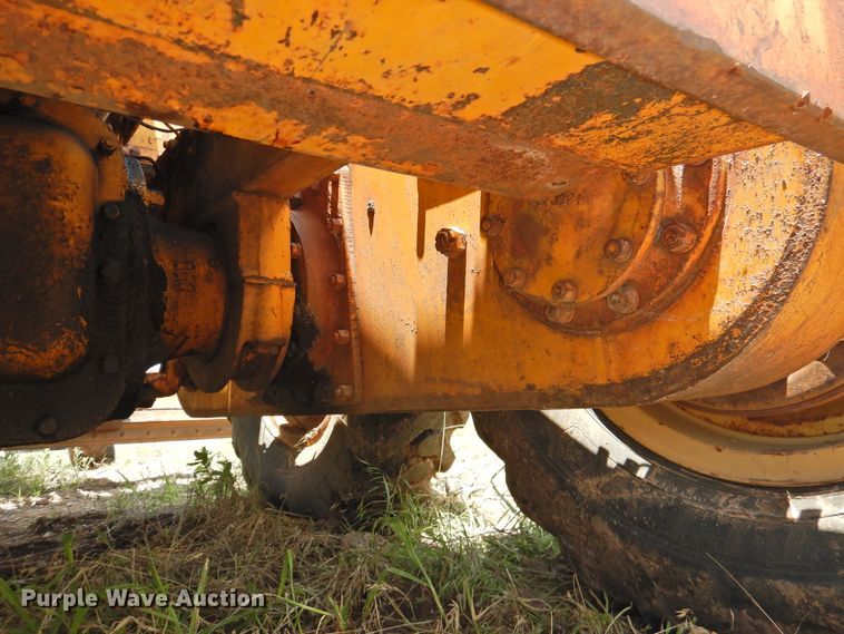 image for item DK2242 1968 Caterpillar 112F  rigid frame motor grader