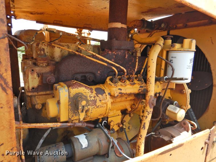 image for item DK2242 1968 Caterpillar 112F  rigid frame motor grader