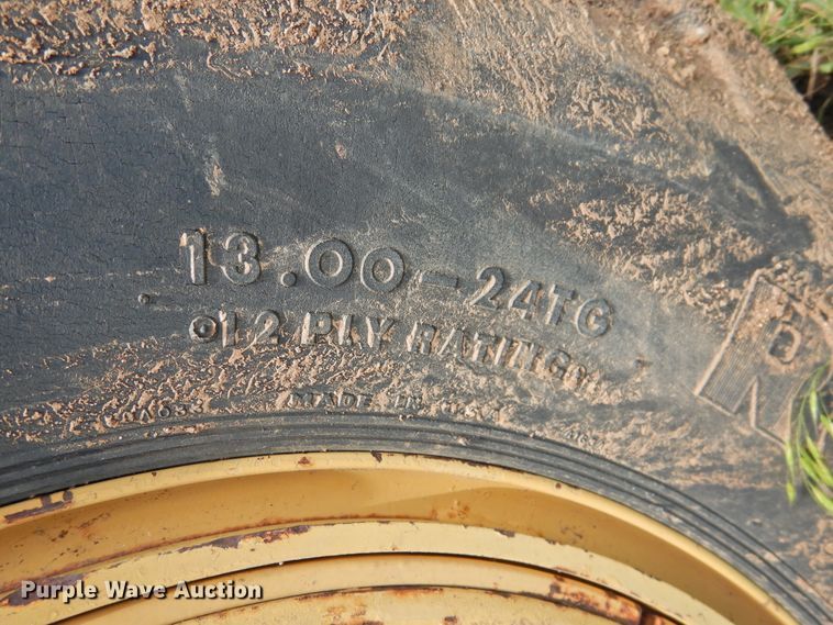 image for item DK2242 1968 Caterpillar 112F  rigid frame motor grader