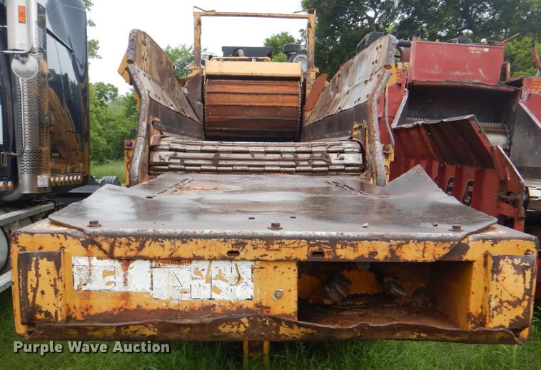 image for item DK5689 2004 Vermeer HG6000  horizontal grinder