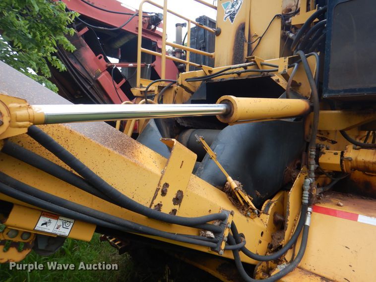 image for item DK5689 2004 Vermeer HG6000  horizontal grinder