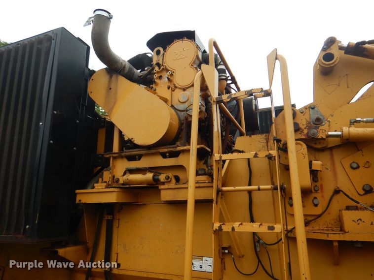 image for item DK5689 2004 Vermeer HG6000  horizontal grinder