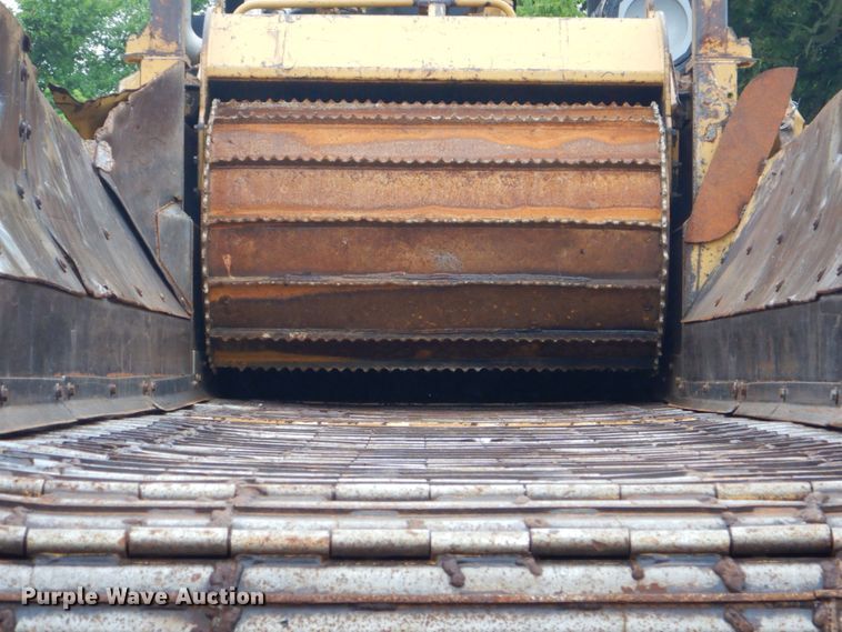 image for item DK5689 2004 Vermeer HG6000  horizontal grinder