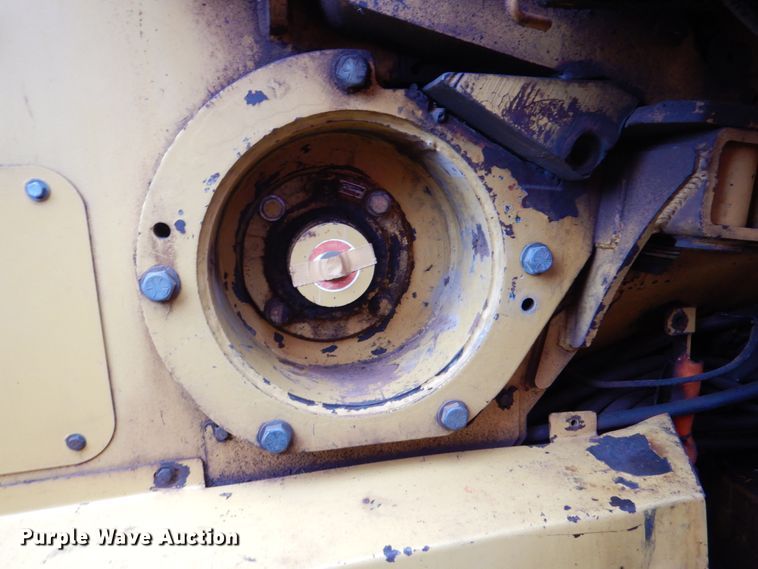 image for item DK5689 2004 Vermeer HG6000  horizontal grinder