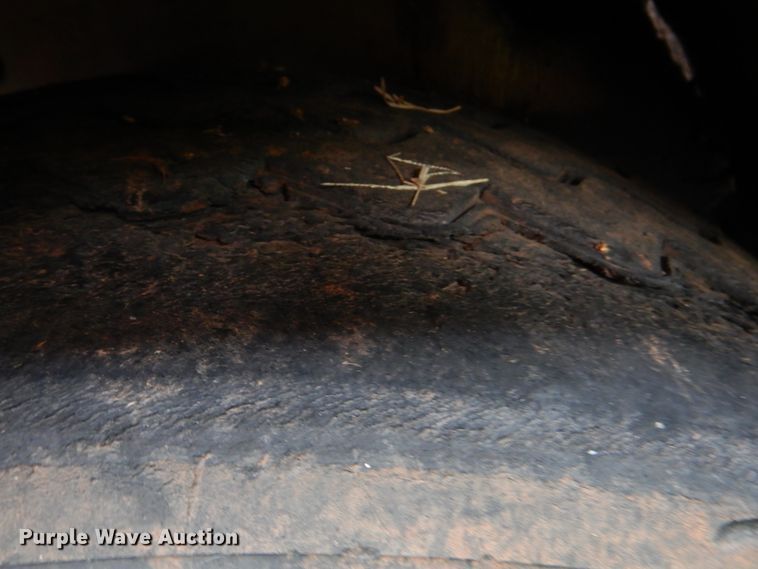 image for item DK5689 2004 Vermeer HG6000  horizontal grinder