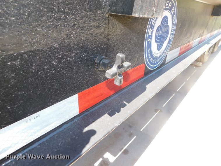 image for item DK8549 1995 Felling FT20  tilt deck equipment trailer