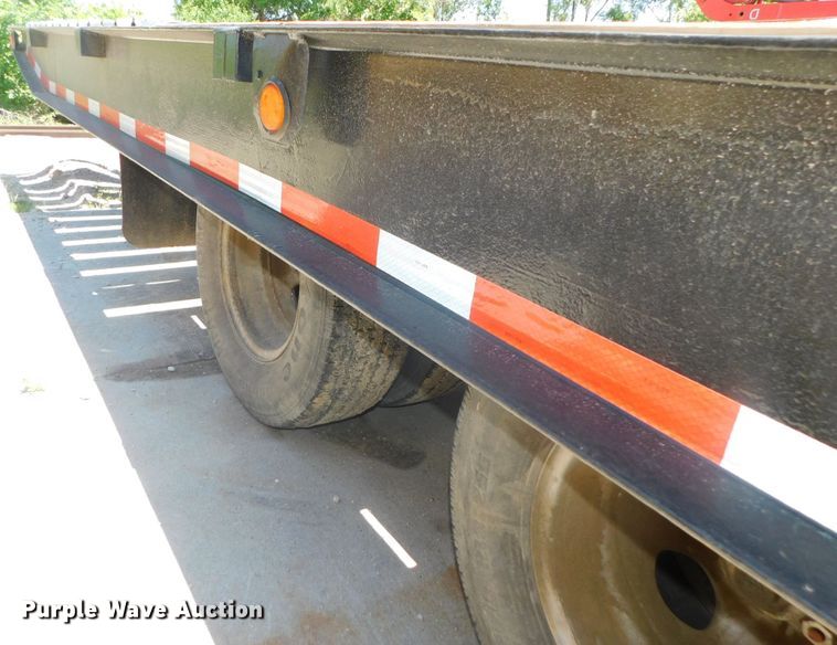 image for item DK8549 1995 Felling FT20  tilt deck equipment trailer