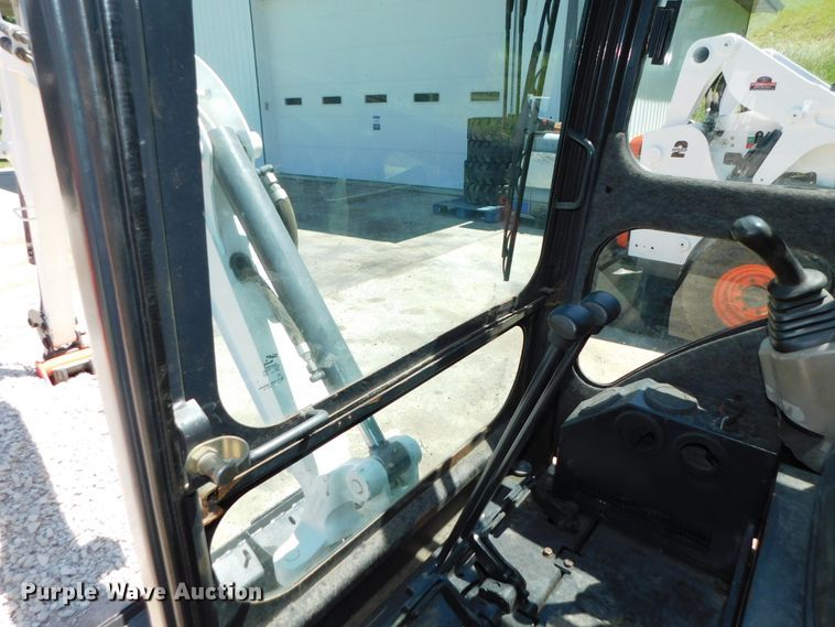 image for item DK8559 2012 Bobcat 324  mini excavator