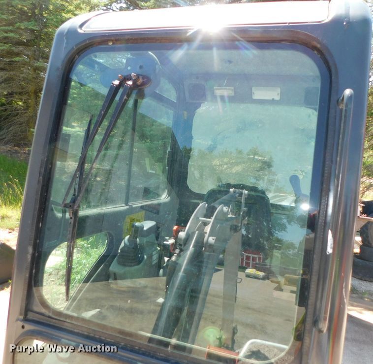 image for item DK8559 2012 Bobcat 324  mini excavator