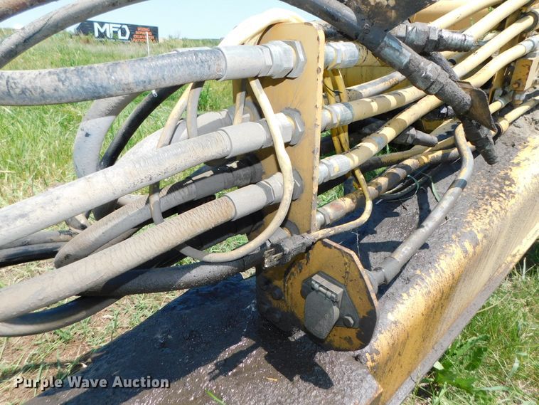 image for item DK8562 2003 Noble 417B  scraper