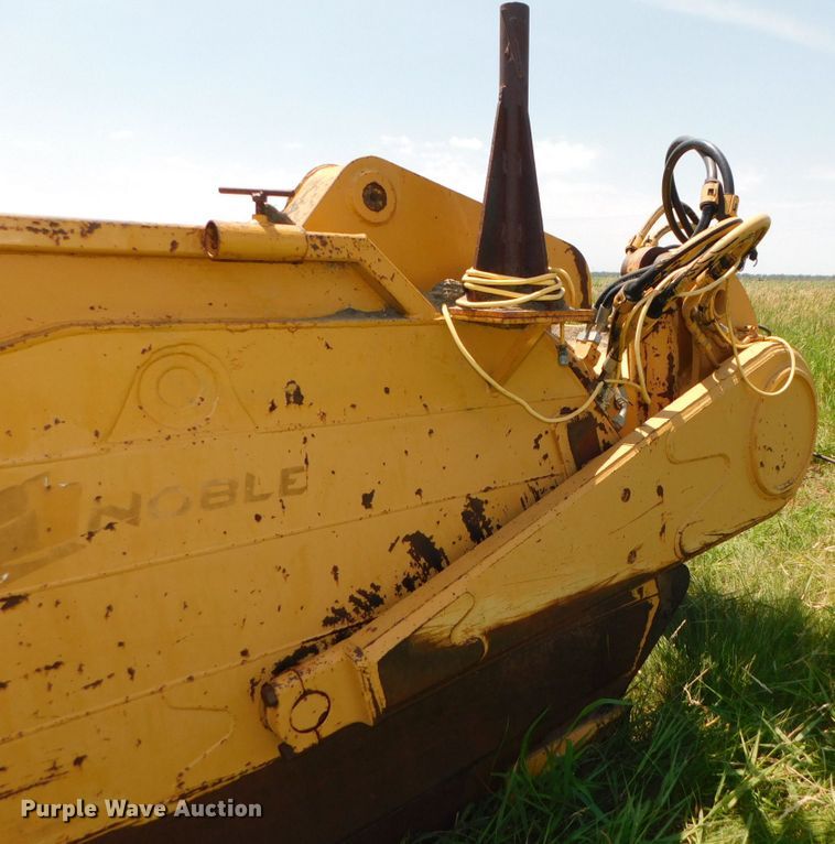 image for item DK8562 2003 Noble 417B  scraper