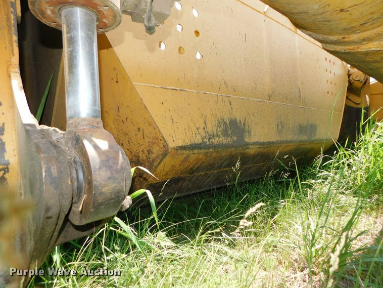 image for item DK8562 2003 Noble 417B  scraper