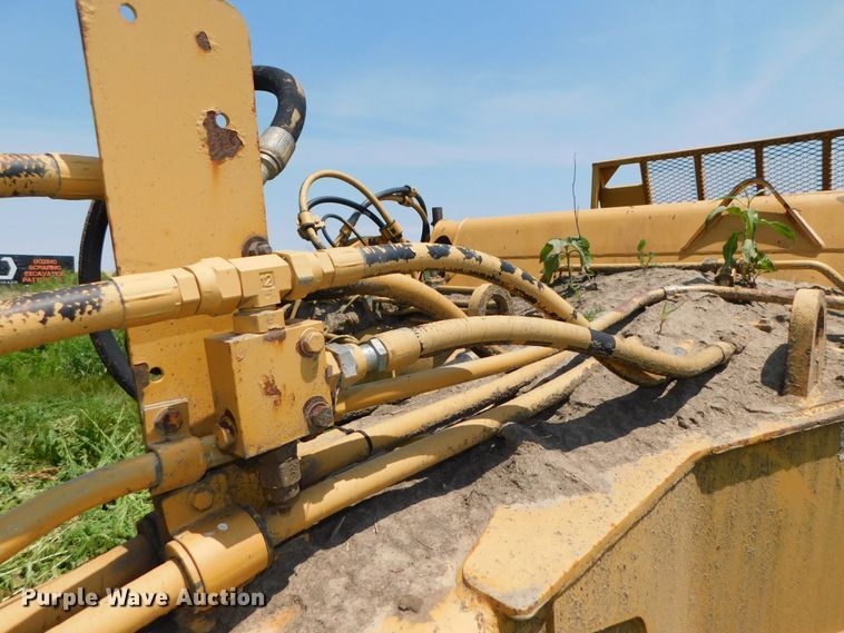 image for item DK8563 2003 Noble 417B  scraper