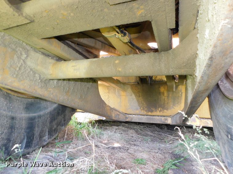 image for item DK8563 2003 Noble 417B  scraper