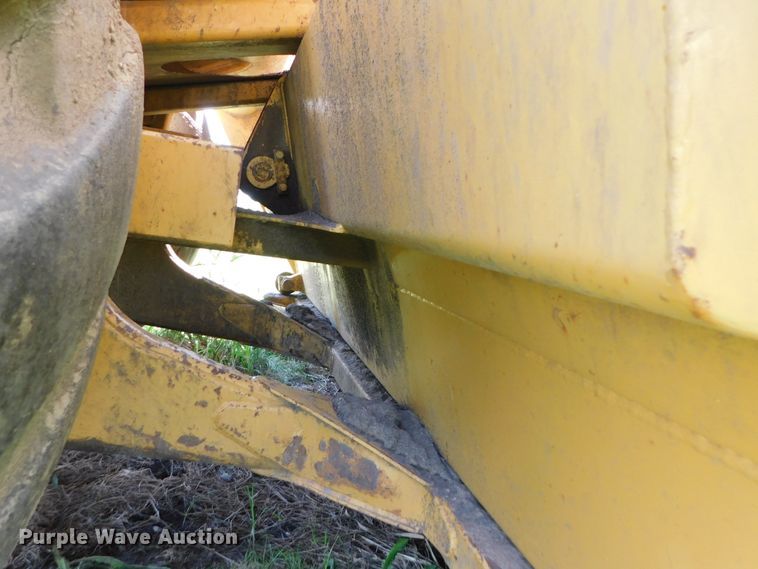 image for item DK8563 2003 Noble 417B  scraper