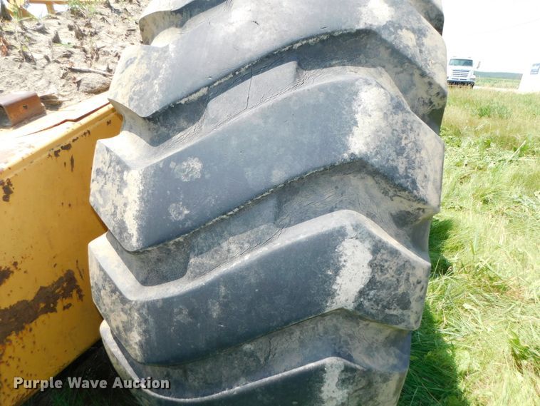 image for item DK8563 2003 Noble 417B  scraper