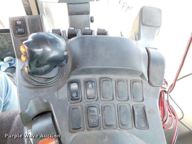 image for item DK8564 2014 Challenger MT845E  tractor