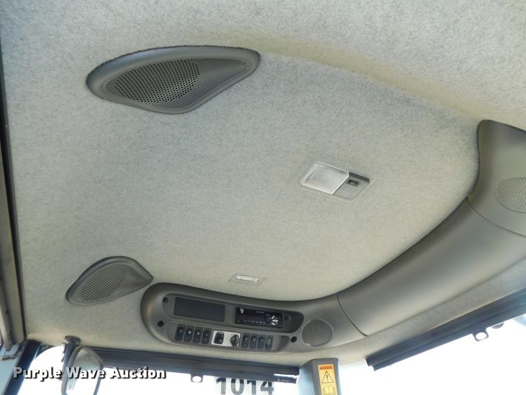 image for item DK8564 2014 Challenger MT845E  tractor