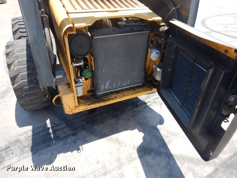 image for item DL0355 2008 New Holland L170  skid steer