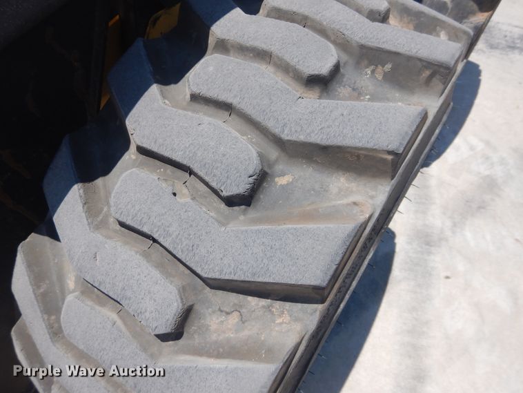 image for item DL0355 2008 New Holland L170  skid steer