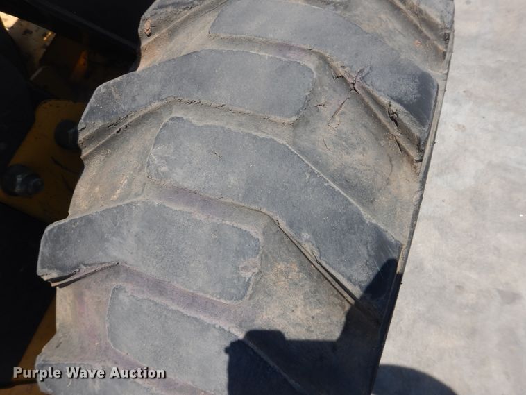 image for item DL0355 2008 New Holland L170  skid steer