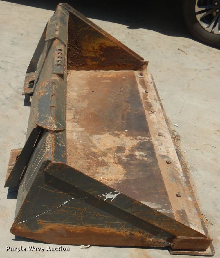 image for item DL0355 2008 New Holland L170  skid steer