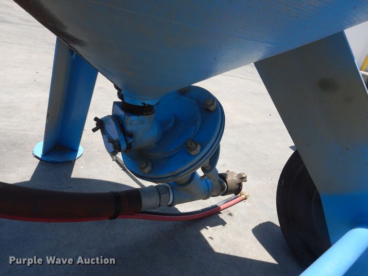 image for item DL0356 Sand blasting pots