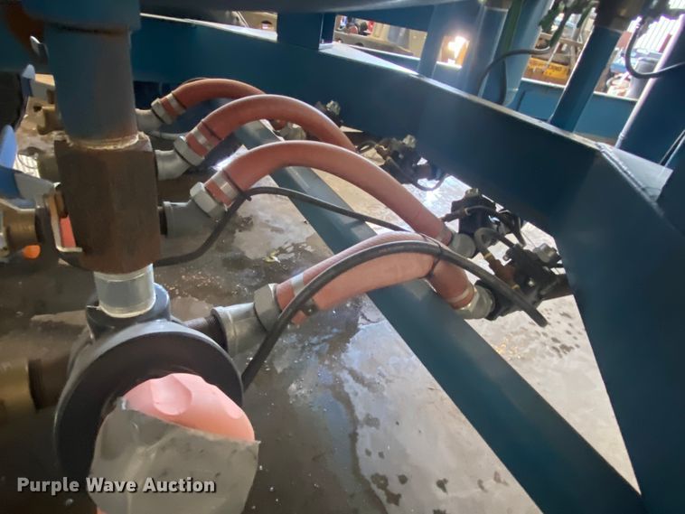 image for item DL0357 Sand blasting pot trailer