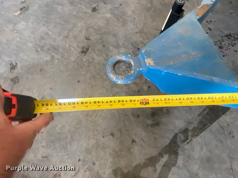 image for item DL0357 Sand blasting pot trailer