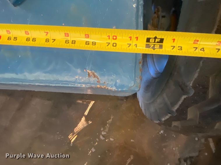 image for item DL0357 Sand blasting pot trailer