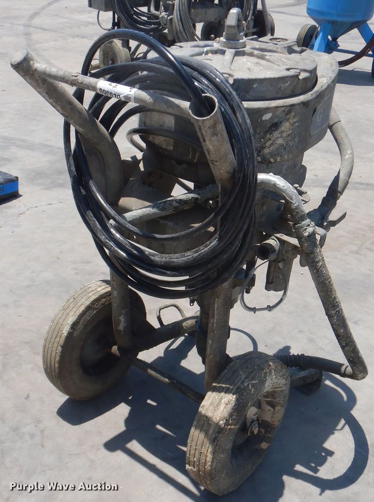 image for item DL0360 Graco King XL70-290  paint sprayer