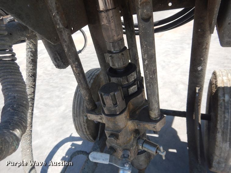 image for item DL0360 Graco King XL70-290  paint sprayer