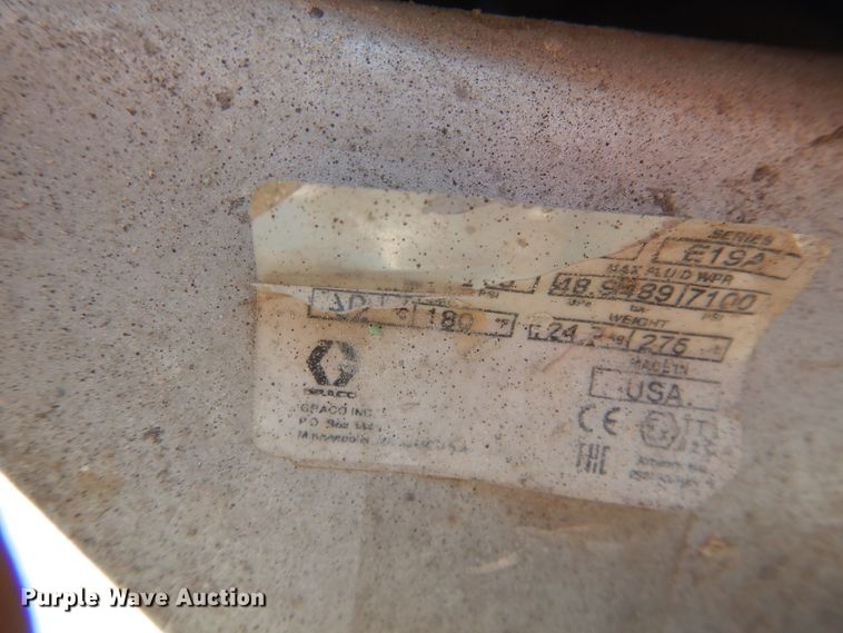 image for item DL0360 Graco King XL70-290  paint sprayer