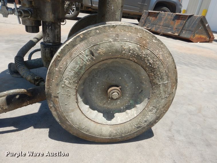 image for item DL0360 Graco King XL70-290  paint sprayer