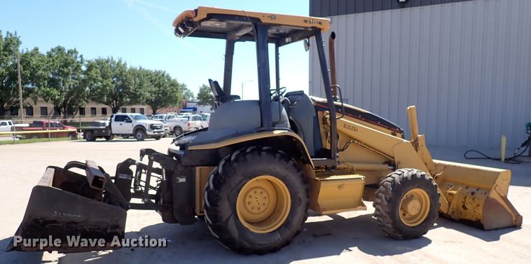 image for item DL7545 2006 Caterpillar 416D  landscape tractor