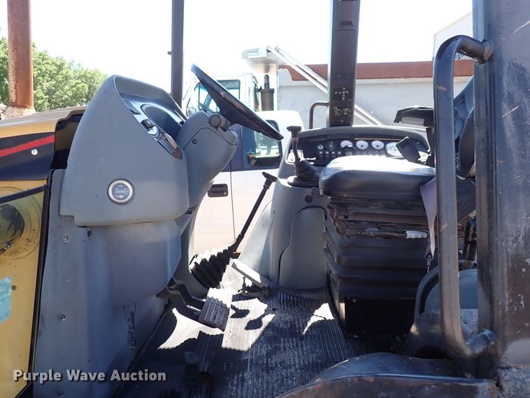 image for item DL7545 2006 Caterpillar 416D  landscape tractor