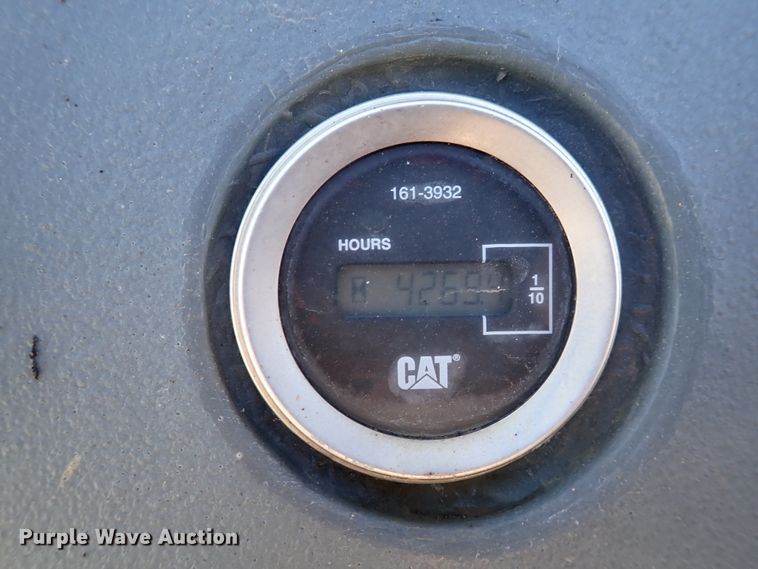 image for item DL7545 2006 Caterpillar 416D  landscape tractor