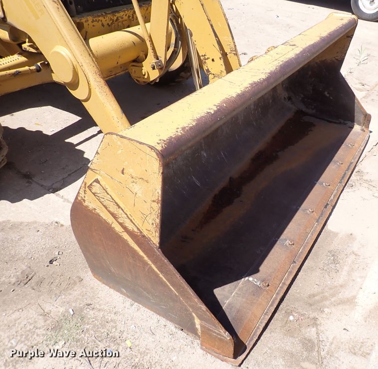 image for item DL7545 2006 Caterpillar 416D  landscape tractor