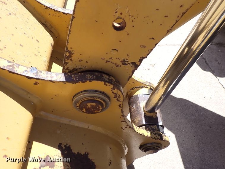 image for item DL7545 2006 Caterpillar 416D  landscape tractor