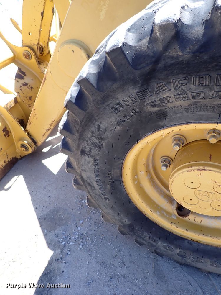 image for item DL7545 2006 Caterpillar 416D  landscape tractor