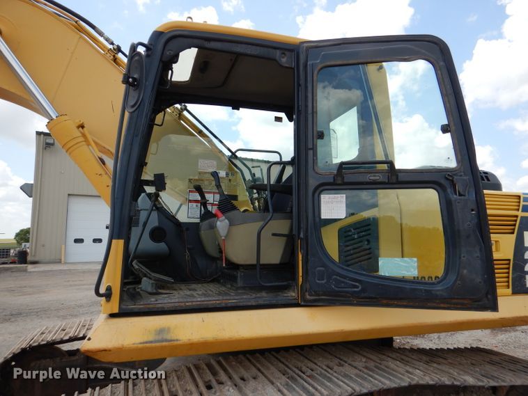 image for item DL8983 2007 Komatsu PC200LC-8  excavator