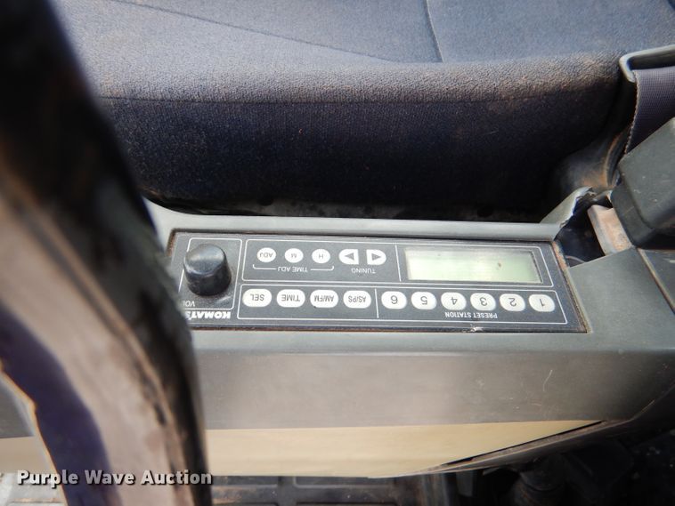 image for item DL8983 2007 Komatsu PC200LC-8  excavator