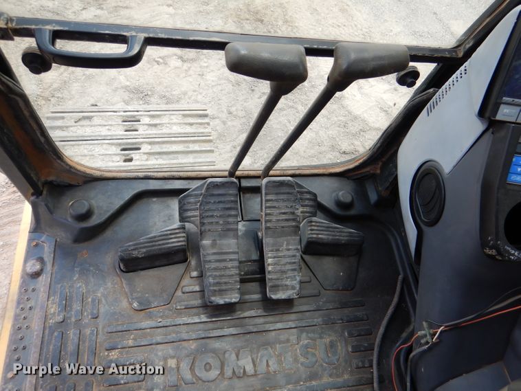 image for item DL8983 2007 Komatsu PC200LC-8  excavator