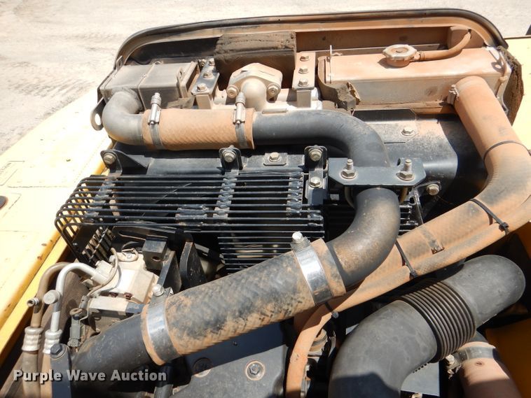 image for item DL8983 2007 Komatsu PC200LC-8  excavator