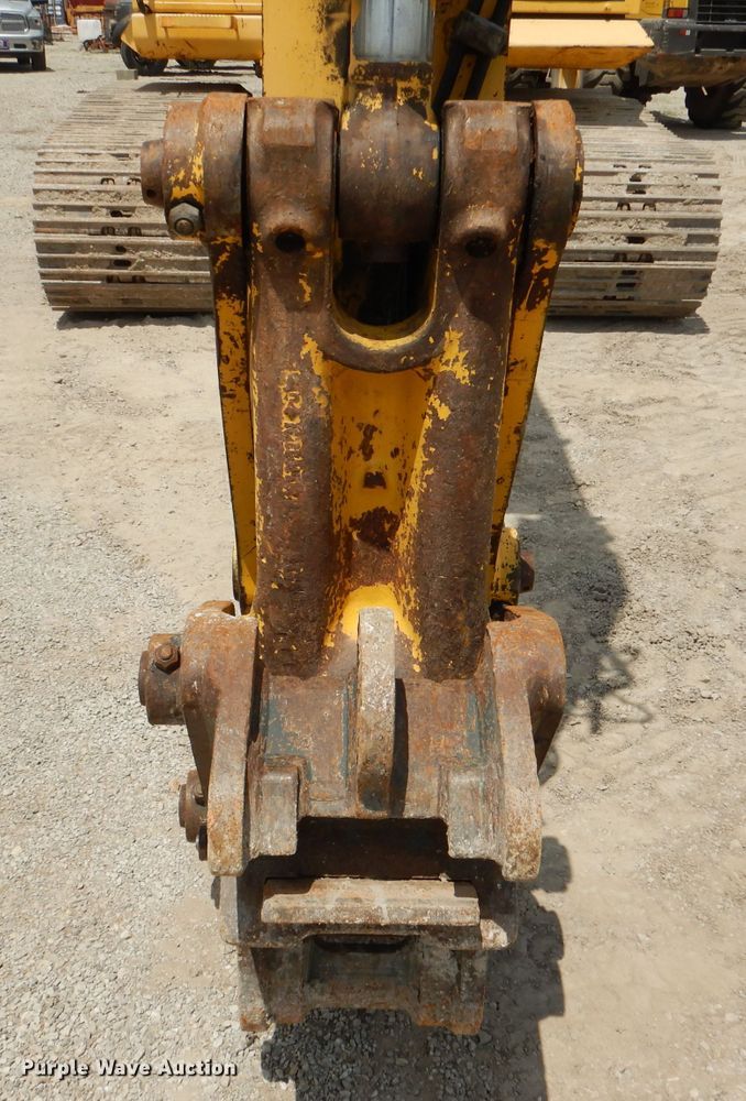 image for item DL8983 2007 Komatsu PC200LC-8  excavator