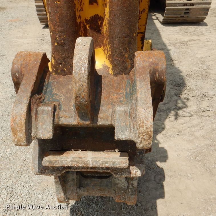 image for item DL8983 2007 Komatsu PC200LC-8  excavator