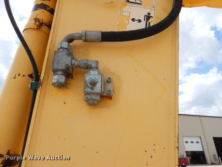 image for item DL8983 2007 Komatsu PC200LC-8  excavator