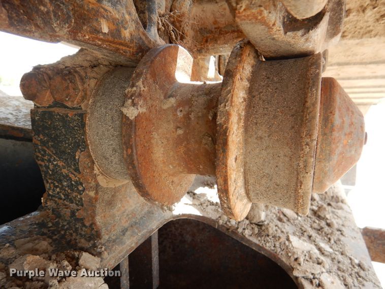 image for item DL8983 2007 Komatsu PC200LC-8  excavator