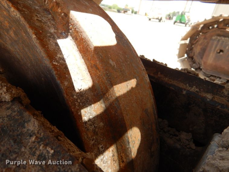 image for item DL8983 2007 Komatsu PC200LC-8  excavator