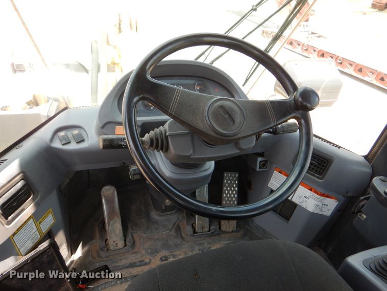 image for item DM0020 2007 Komatsu WA320-5L  wheel loader